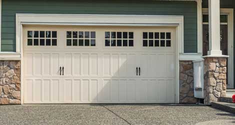 Understanding the Different Types of Garage Door Materials